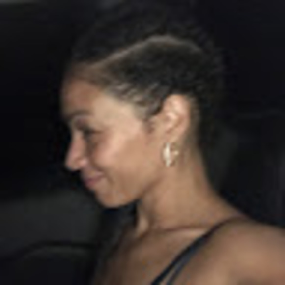 Meet your Posher, Nasir - Picture 1 of 1